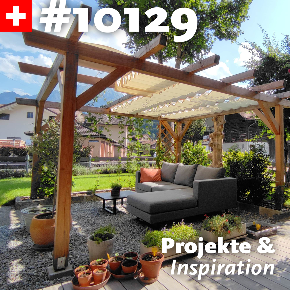 Pergolamarkisen-Beschattung unter Holzpergola mit exklusiven und passgenauen Edelstahl -Spannseilen – SPANNMAXXL-Wolkenbahn.