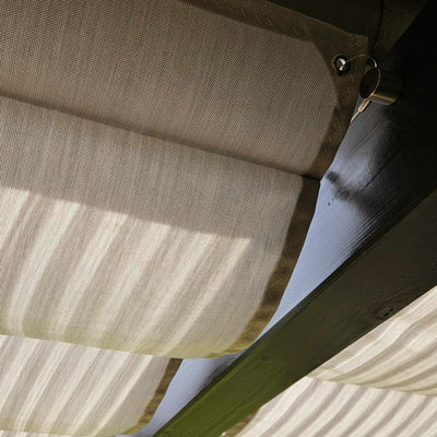 Graues Textil in der Seilspannmarkise aus Acryl-Gewebe mit bester Langlebigkeit und einfach zu reinigen