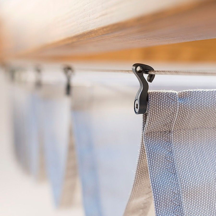 Klare Linienführung mit Pendelhaken